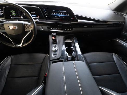 Used 2023 Cadillac Escalade Sport image 11