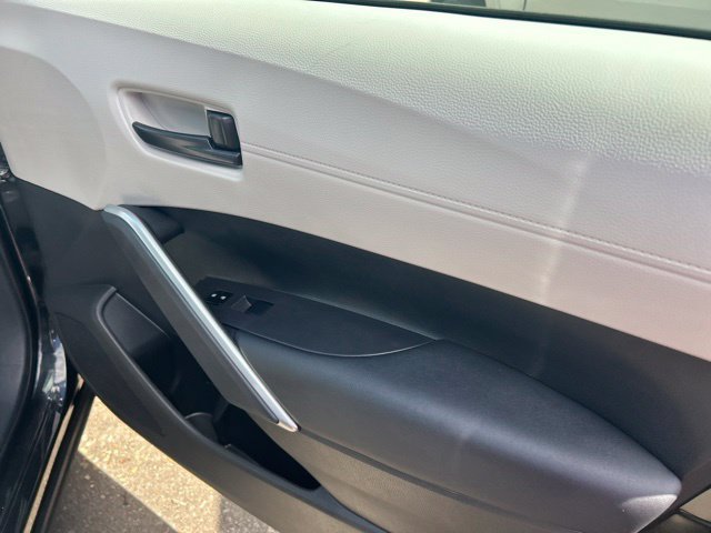 Used 2024 Toyota Corolla Cross L FWD image 27