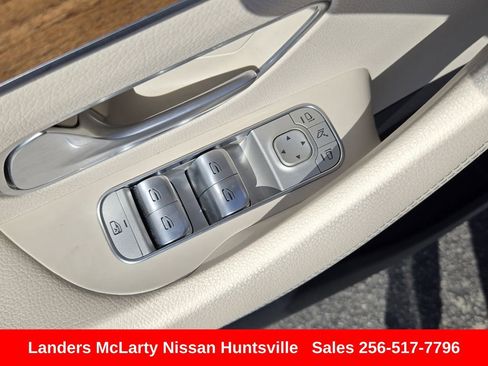 Used 2021 Mercedes-Benz GLE 350 4MATIC w/ AMG Line Exterior image 22