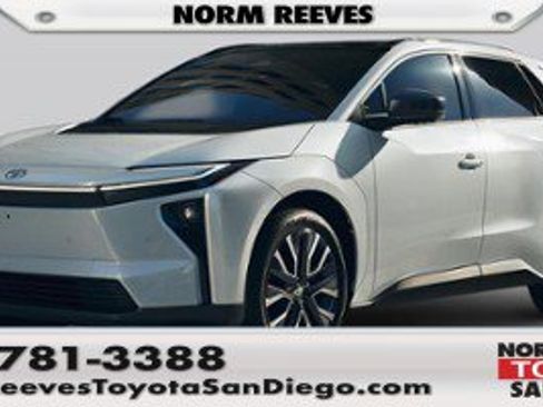 Certified 2026 Toyota bZ FWD image 1