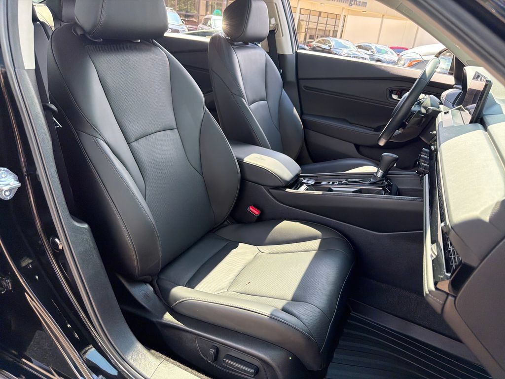 Used 2025 Honda Accord Touring image 38