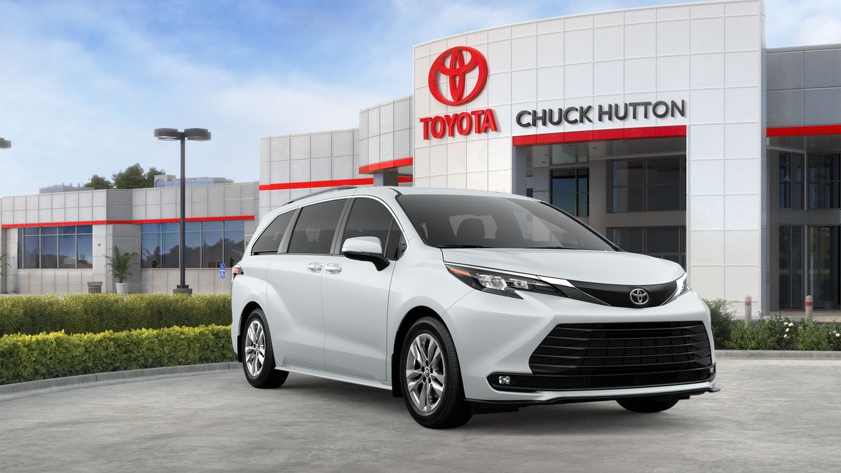 Certified 2026 Toyota Sienna XLE AWD/4WD image 51