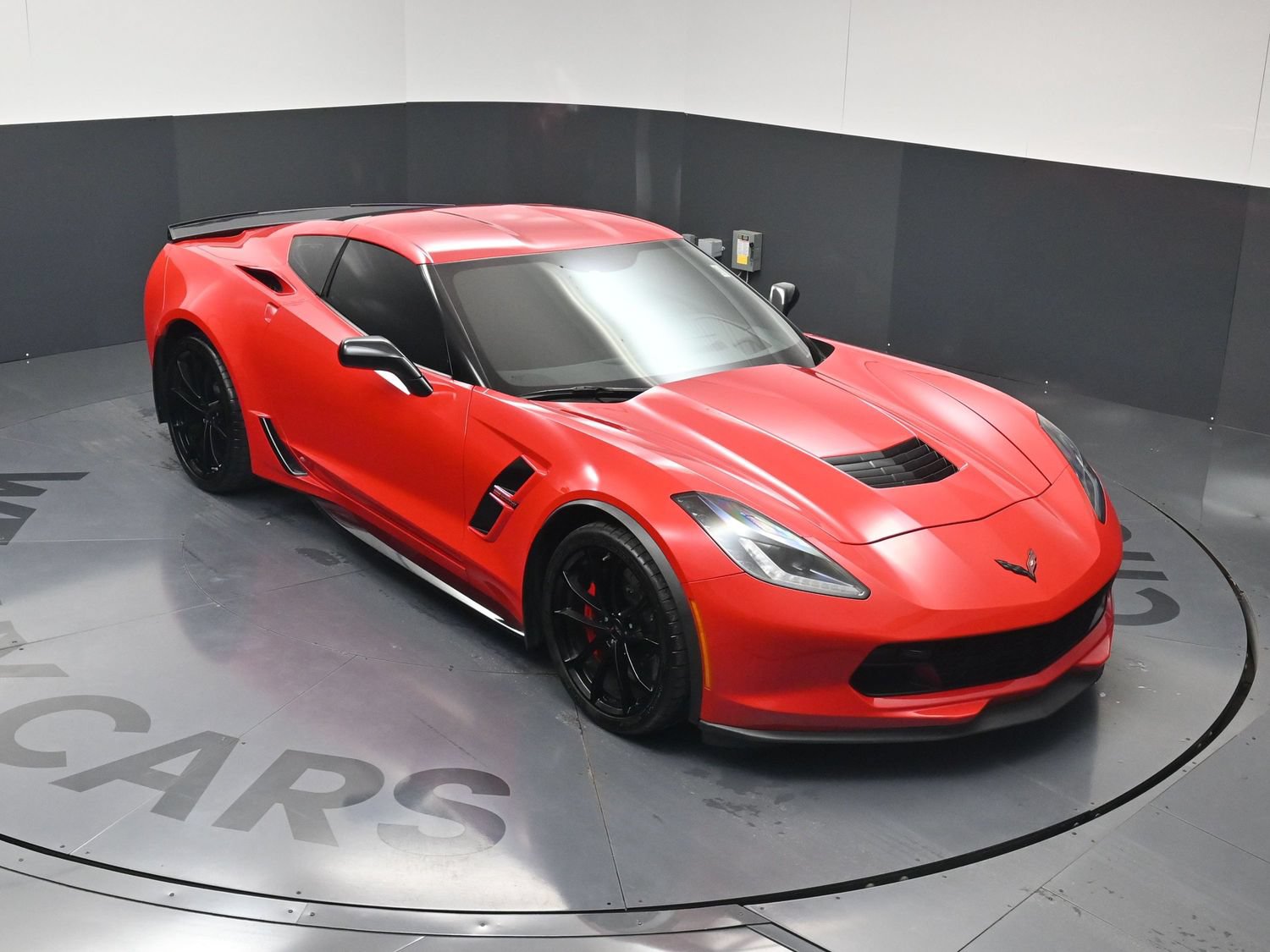 Used 2019 Chevrolet Corvette Grand Sport RWD image 35