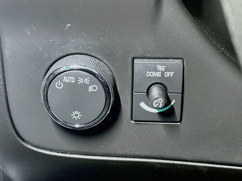 Used 2025 GMC Savana 2500 w/ Driver Convenience Package RWD image 10