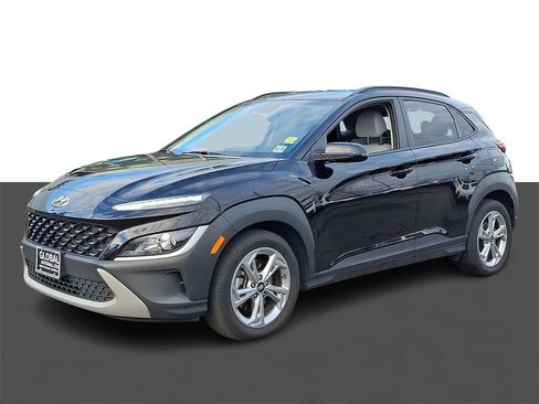 Used 2023 Hyundai Kona SEL w/ Cargo Package image 3