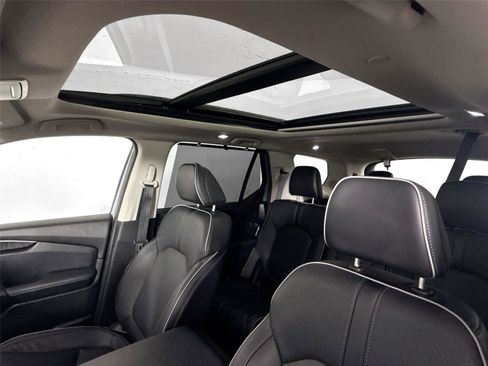 Used 2024 Honda Pilot Elite image 6