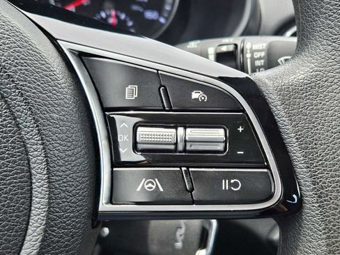 Used 2024 Kia Forte LXS image 16