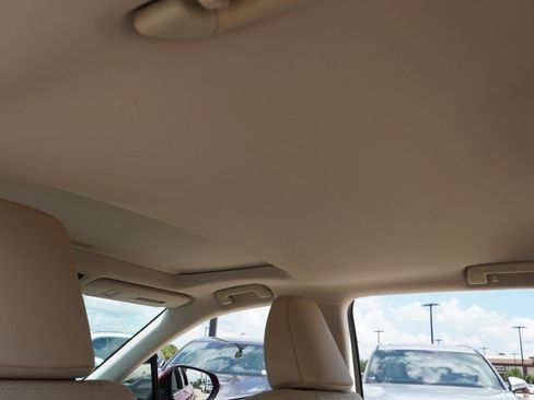 Used 2022 Lexus RX 350L FWD w/ Premium Package image 35