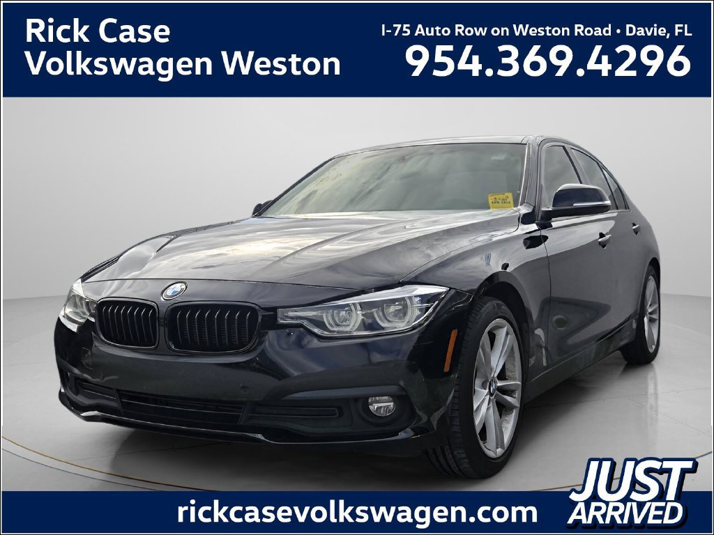 Used 2017 BMW 320i Sedan RWD image 1