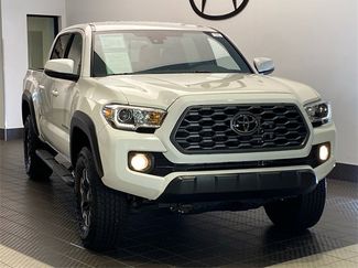 Used 2021 Toyota Tacoma TRD Off-Road video 2