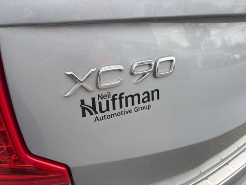 Used 2018 Volvo XC90 T5 R-Design w/ Convenience Package image 13