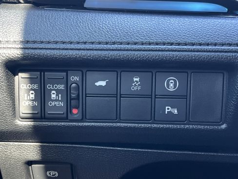 Certified 2023 Honda Odyssey Touring image 10