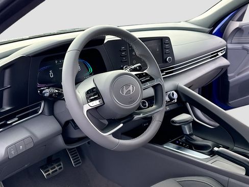 New 2026 Hyundai Elantra Sport image 4