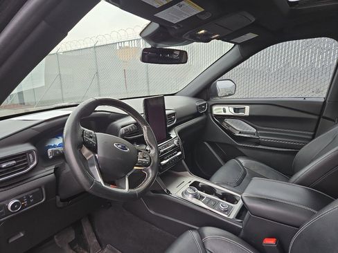 Used 2021 Ford Explorer ST w/ Equipment Group 401A image 8