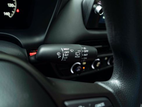 Used 2026 Honda HR-V LX image 24