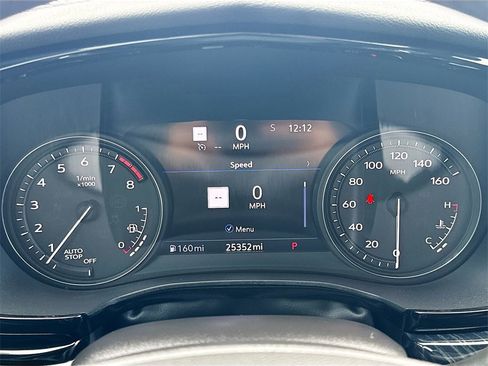 Used 2024 Cadillac XT6 Premium Luxury w/ Technology Package image 13