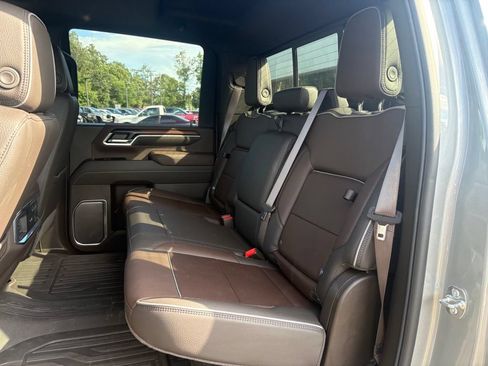 Used 2026 GMC Sierra 2500 Denali w/ Denali Reserve Package AWD/4WD image 7