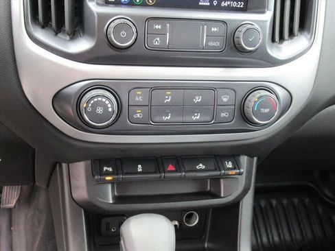 Used 2022 Chevrolet Colorado LT w/ Fleet Safety Package image 21