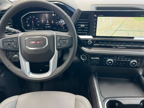 New 2026 GMC Sierra 2500 SLT w/ SLT Premium Package AWD/4WD image 9
