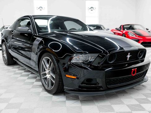 Used 2013 Ford Mustang Boss 302 RWD image 6