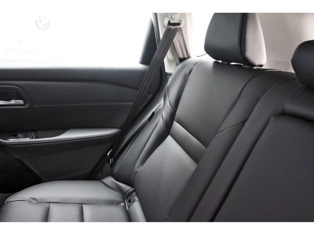 New 2026 Nissan Rogue Dark Armor FWD image 9
