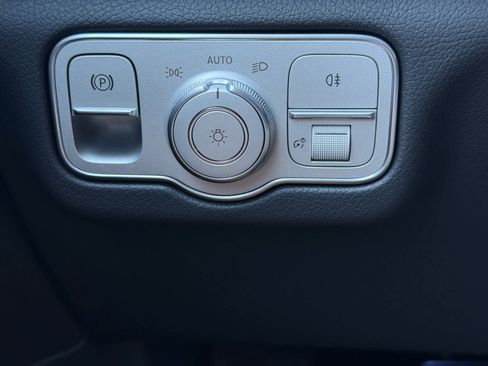 Used 2026 Mercedes-Benz GLS 450 GLS 450 image 28