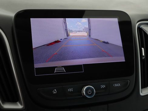 Used 2024 Chevrolet Malibu LT image 24