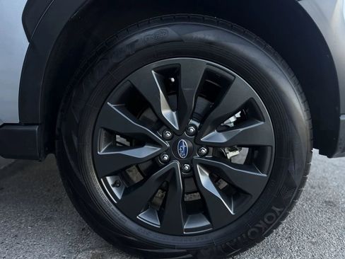 Used 2024 Subaru Outback Onyx Edition image 42