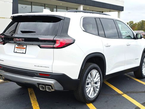New 2026 GMC Acadia Elevation w/ Elevation Premium Package image 7