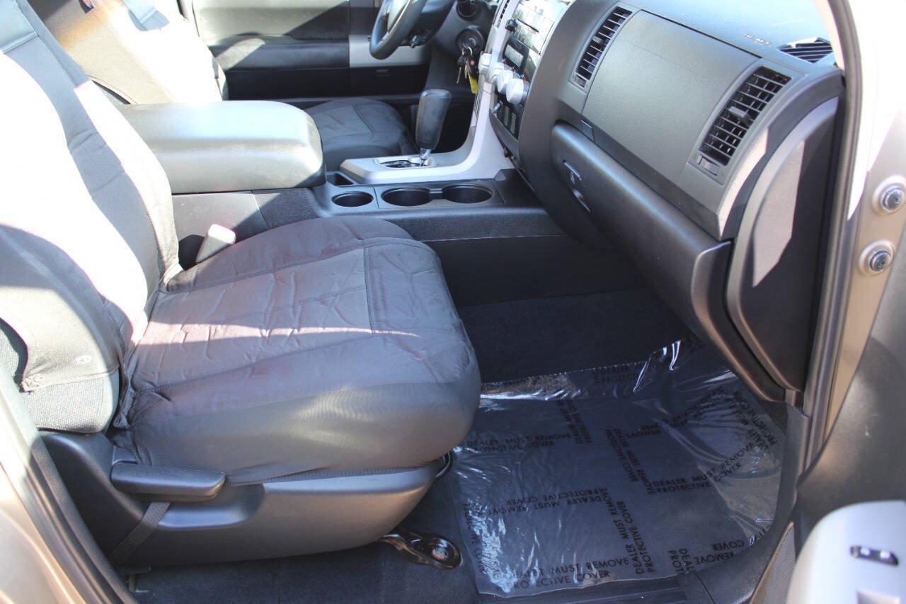 Used 2007 Toyota Tundra SR5 AWD/4WD image 8