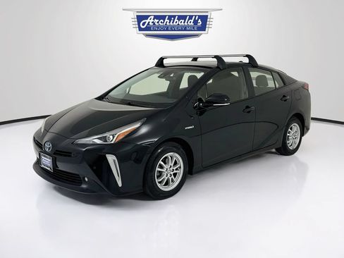 Used 2019 Toyota Prius LE AWD/4WD image 3