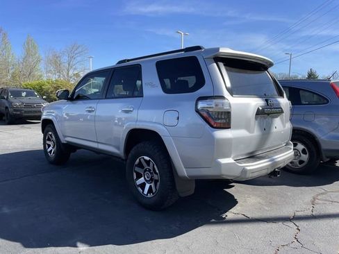 Used 2024 Toyota 4Runner TRD Off-Road Premium w/ Moonroof Package image 3