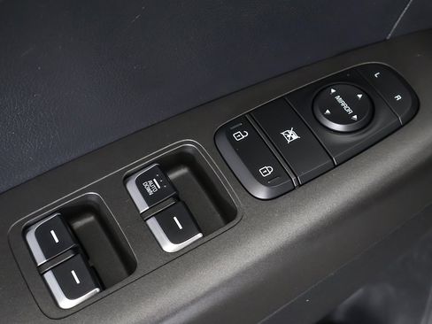 Used 2022 Kia Sportage LX image 31