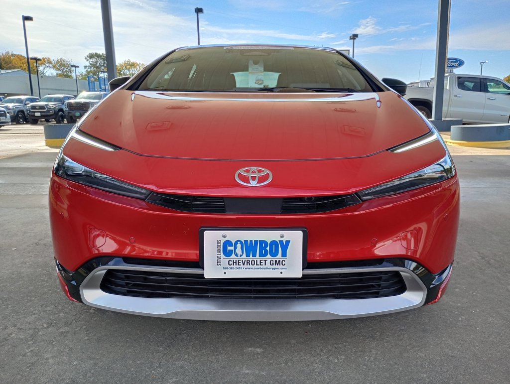 Used 2026 Toyota Prius Plug-In Hybrid FWD image 8