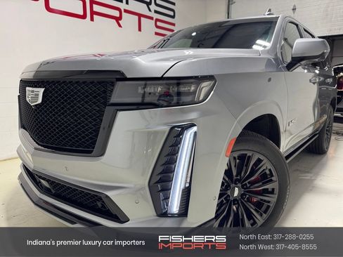 Used 2023 Cadillac Escalade V w/ LPO, ONYX Package AWD/4WD image 1