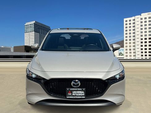 Used 2025 MAZDA MAZDA3 s FWD image 2