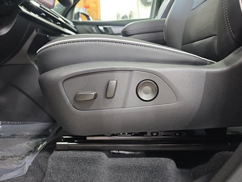 New 2026 Buick Enclave Sport Touring w/ Power Package AWD/4WD image 35
