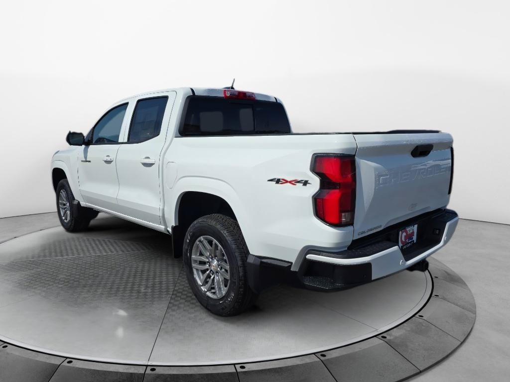 New 2026 Chevrolet Colorado LT w/ LT Convenience Package AWD/4WD image 3