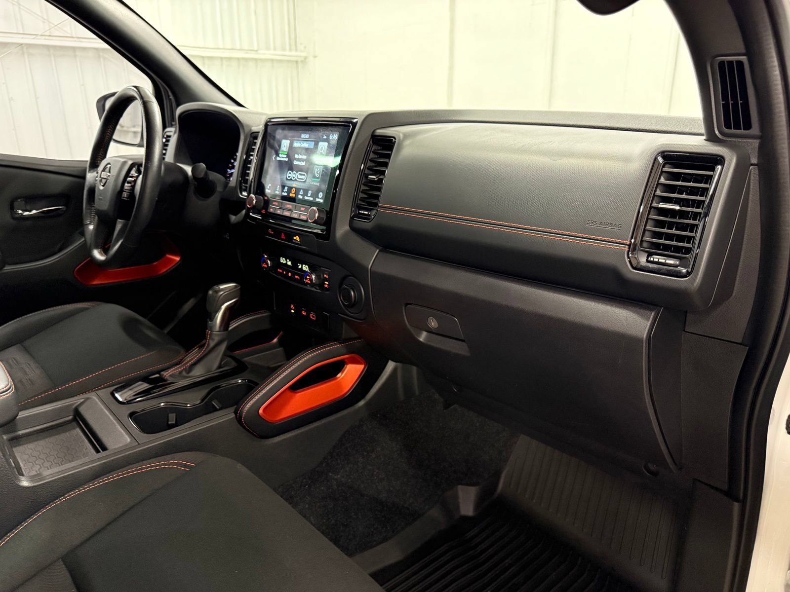 Used 2024 Nissan Frontier Pro-X w/ Technology Package RWD image 25