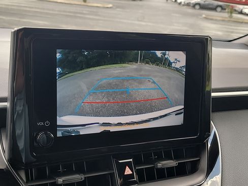 Certified 2024 Toyota Corolla SE FWD image 22