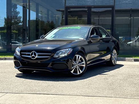 Used 2018 Mercedes-Benz C 300 Sedan image 2