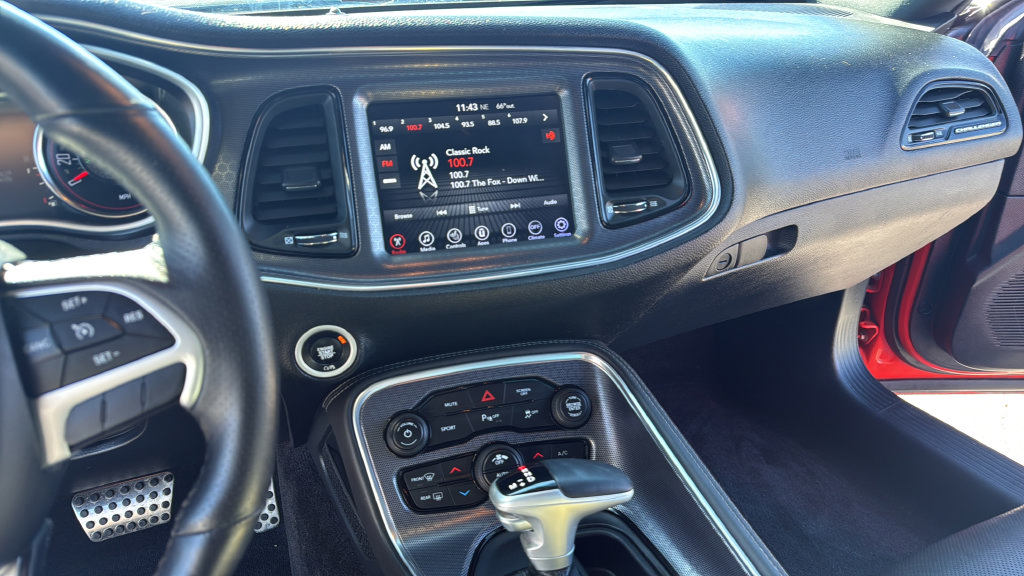 Used 2017 Dodge Challenger SXT Plus RWD image 6