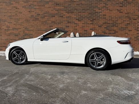 Used 2021 Mercedes-Benz E 450 4MATIC Cabriolet image 3