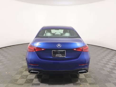 Used 2023 Mercedes-Benz C 300 Sedan image 4