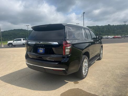 Used 2023 Chevrolet Tahoe Premier AWD/4WD image 4