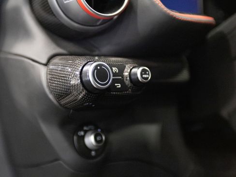 Used 2019 Ferrari 812 Superfast RWD image 20