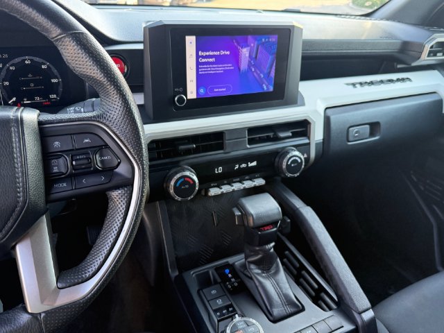 Used 2024 Toyota Tacoma TRD Off-Road AWD/4WD image 19