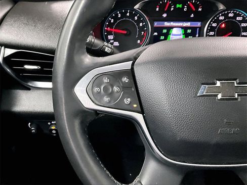 Used 2023 Chevrolet Traverse RS image 24