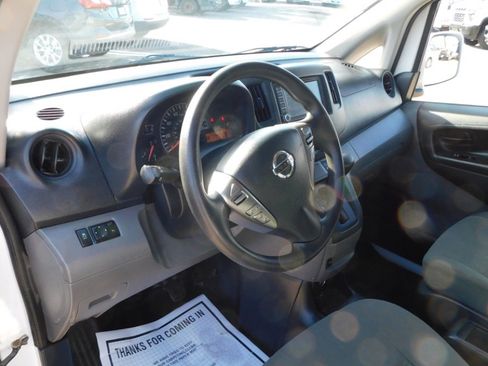 Used 2021 Nissan NV200 SV image 7