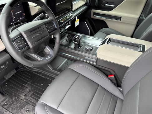 New 2026 GMC Hummer EV SUV image 11